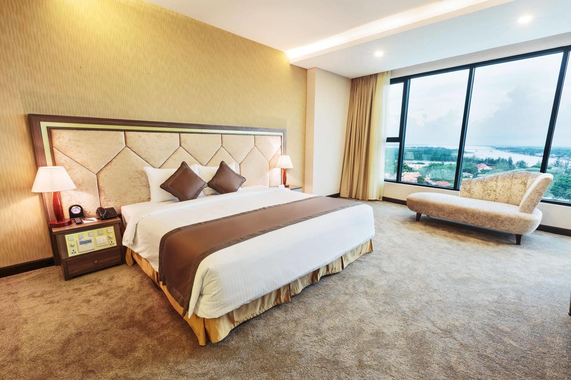Muong Thanh Luxury Can Tho Hotel Экстерьер фото