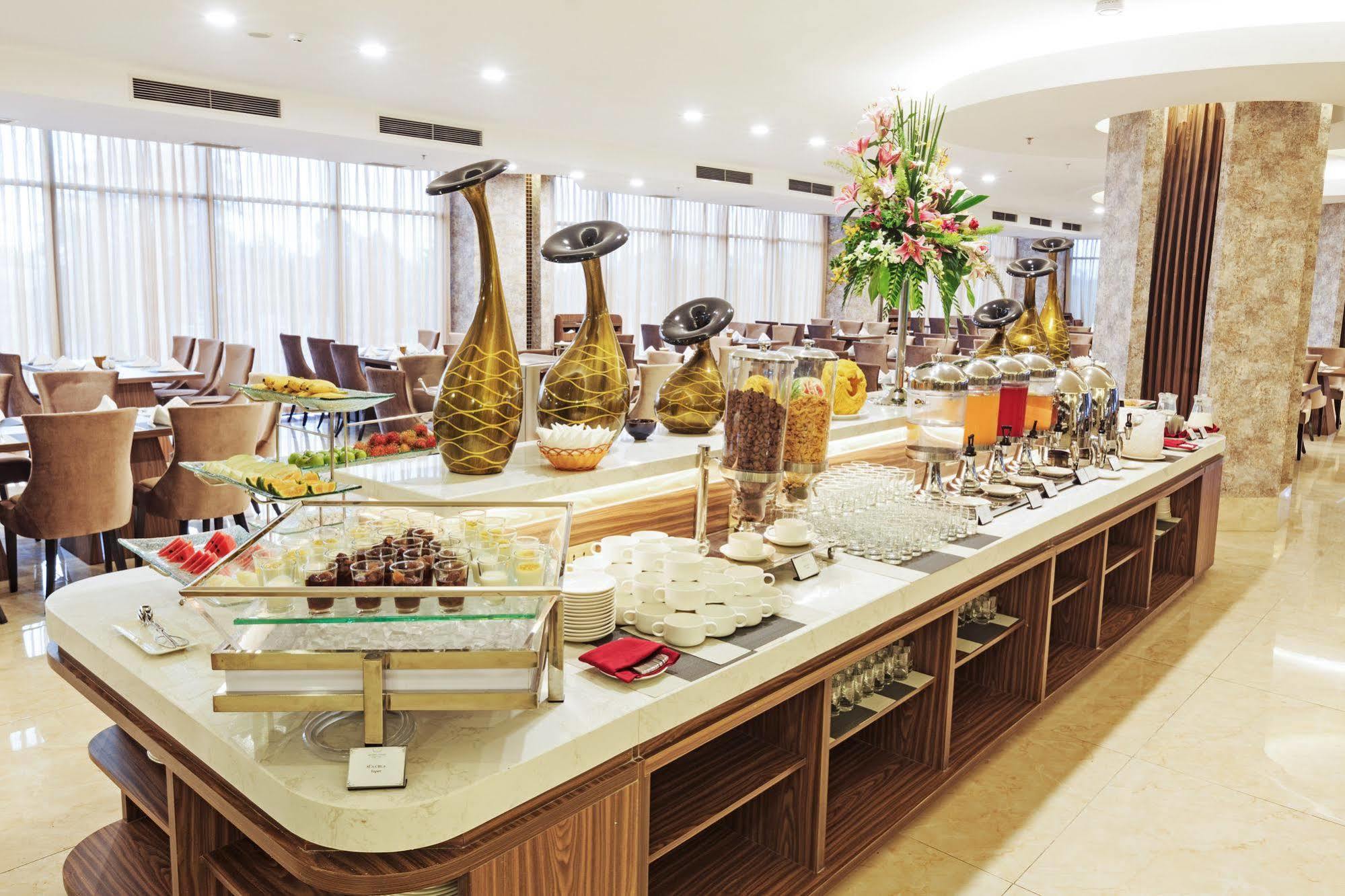 Muong Thanh Luxury Can Tho Hotel Экстерьер фото